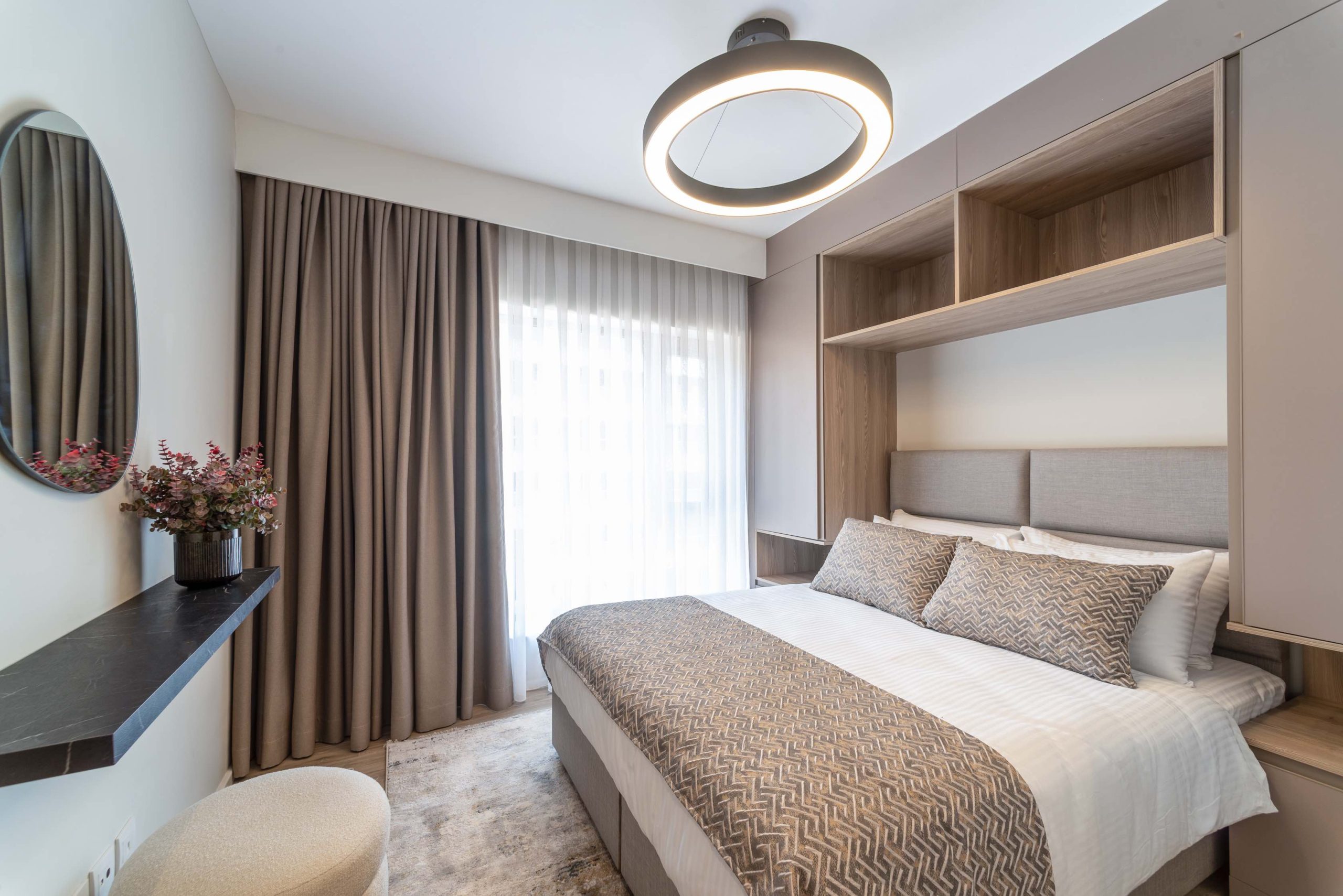 Enaki Mixed Development